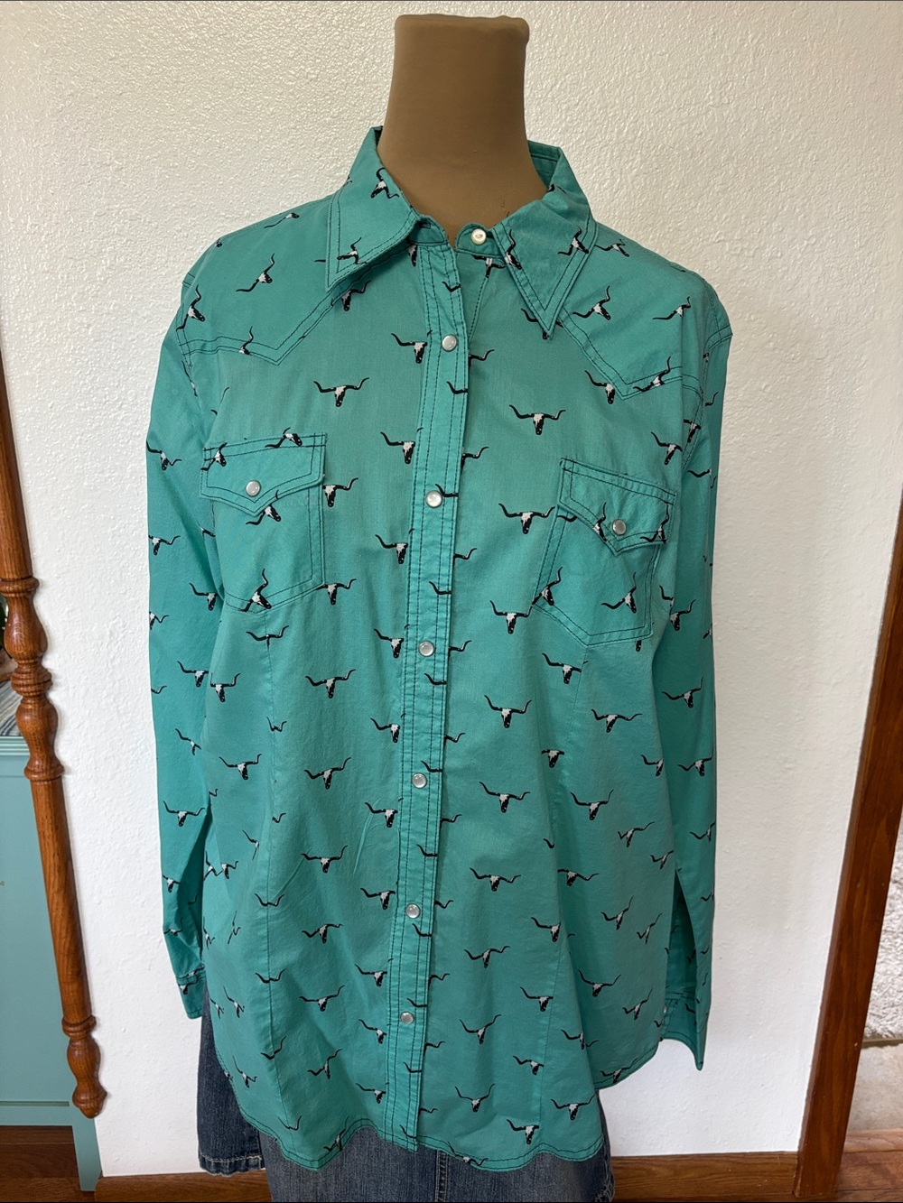 Wrangler Teal Longhorn Print Western Button-Down Shirt
